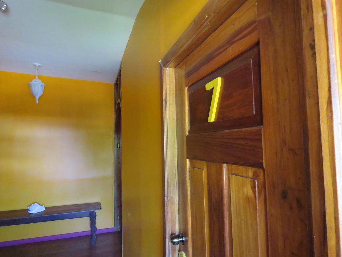 Hostel Mamallena Bocas Del Toro (Adults Only) Buitenkant foto