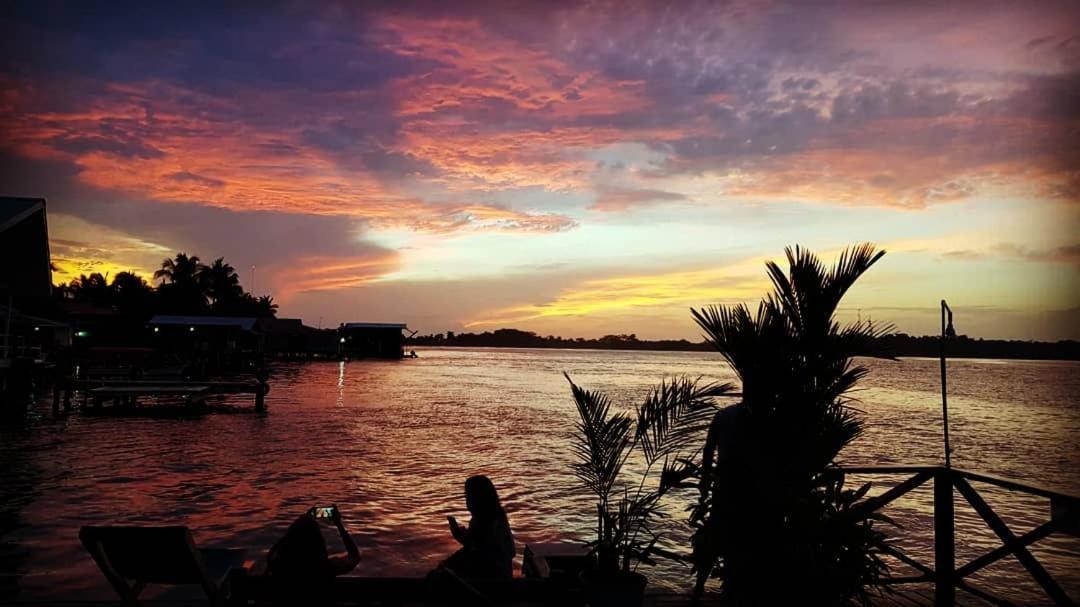 Hostel Mamallena Bocas Del Toro (Adults Only) Buitenkant foto