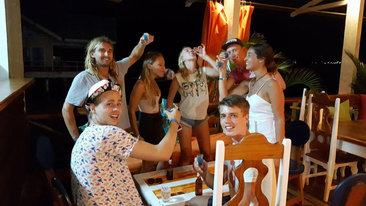 Hostel Mamallena Bocas Del Toro (Adults Only) Buitenkant foto